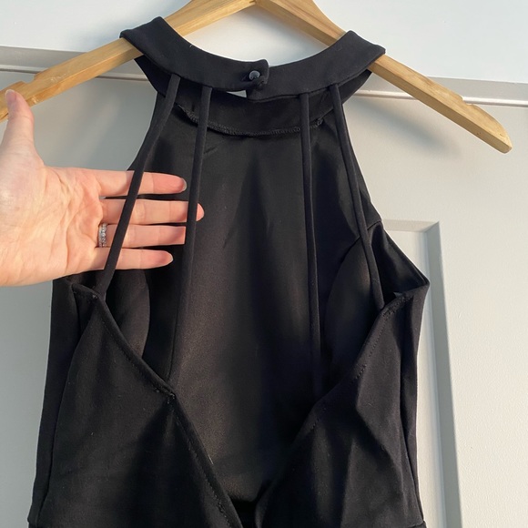 Little black dress - Picture 3 of 5